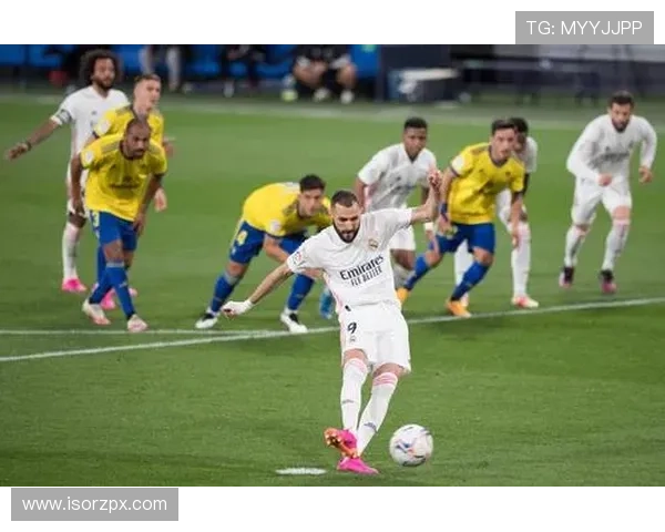 西甲VAR统计显示皇马被取消进球三十八粒本泽马六球居球员首位